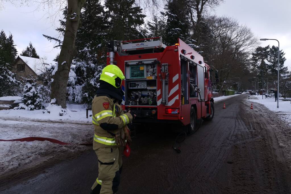 Veel rook bij brand in schuur