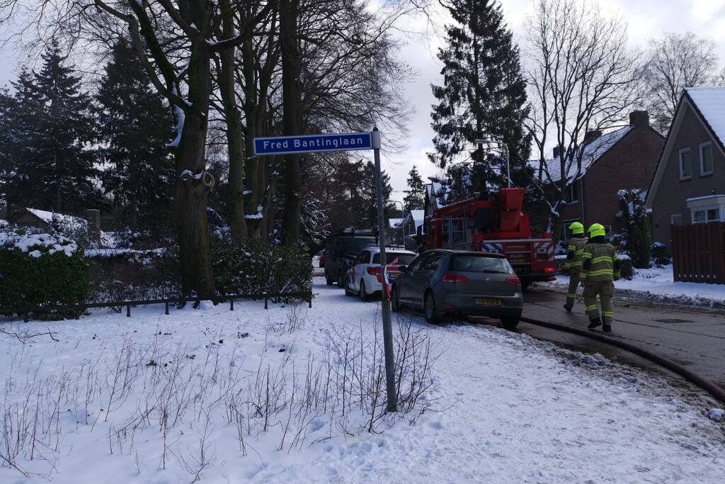 Veel rook bij brand in schuur