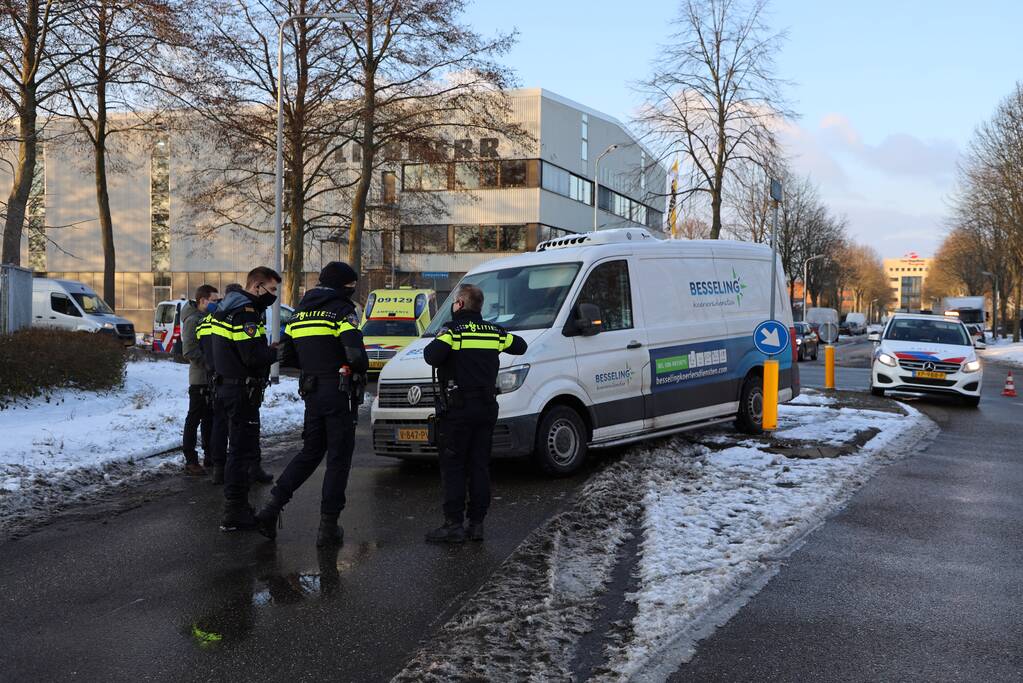 Botsen op kruising bedrijventerrein De Hoef