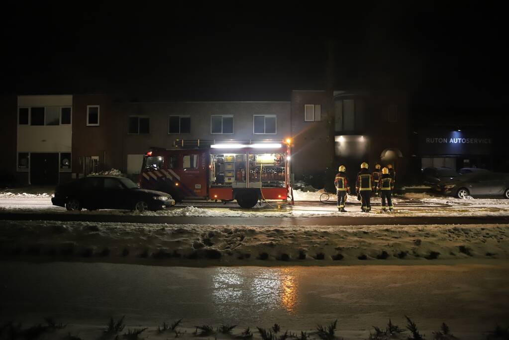 Persoon gewond bij brand in garage