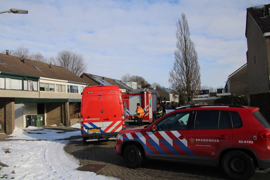 Onderzoek naar vreemde lucht bij woningen