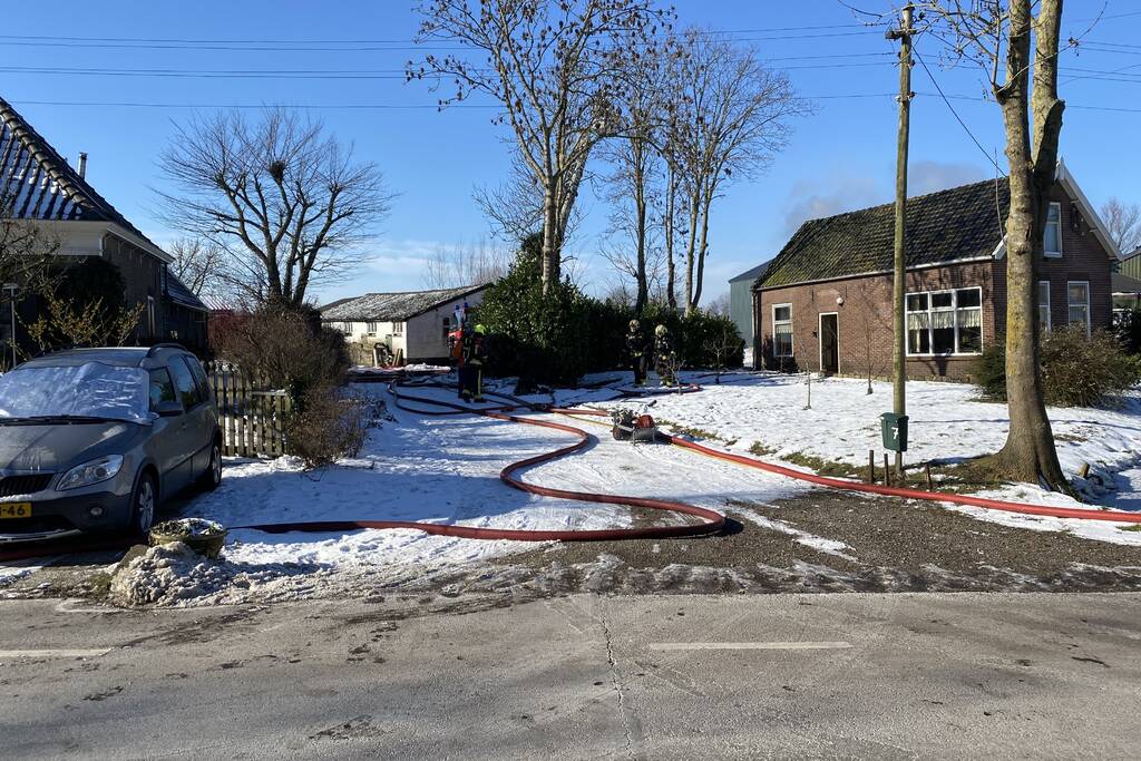 Veel rook bij zolderbrand