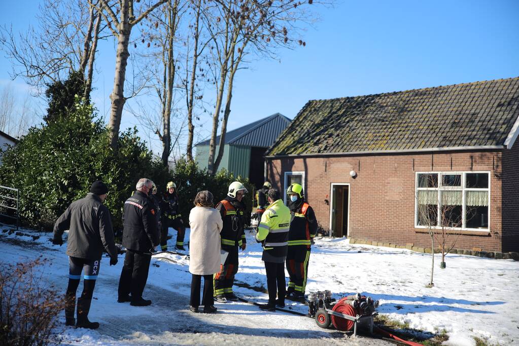 Veel rook bij zolderbrand