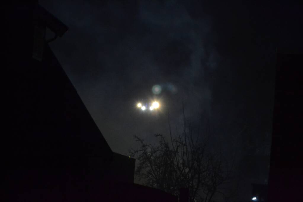 Brand in tuin met gasflessen