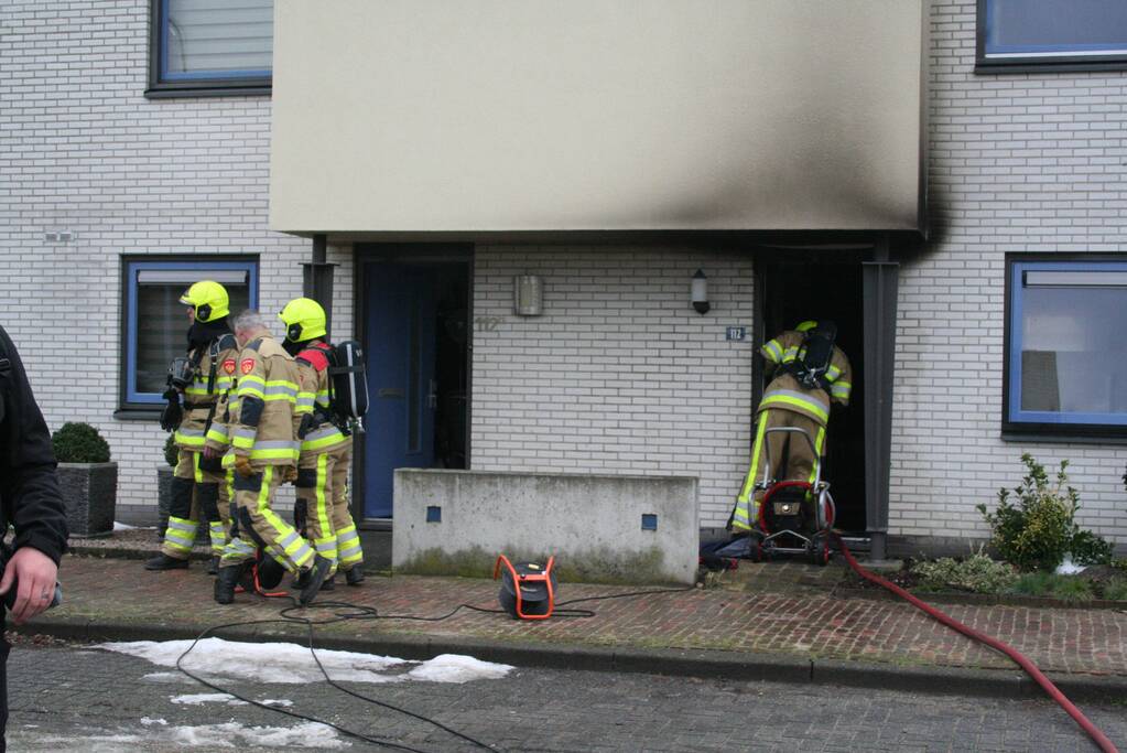 Veel schade bij uitslaande woningbrand