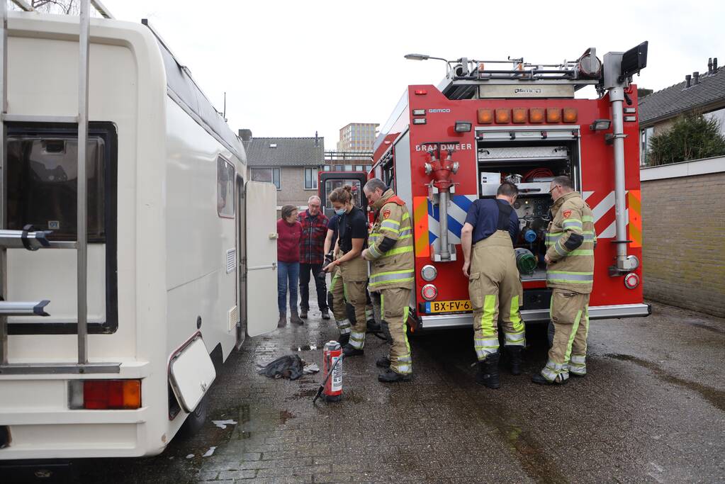 Veel schade na brand in camper