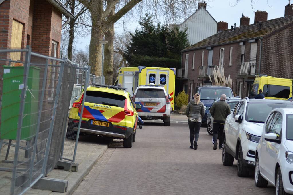 Man bedolven onder grond bij graafwerkzaamheden