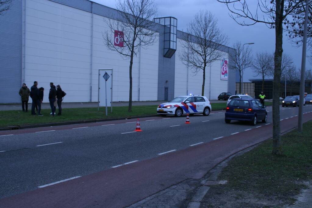 Motorrijder gewond bij botsing met auto