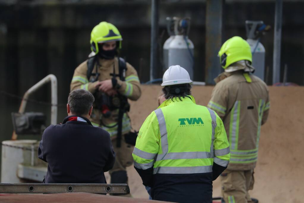 Brand in machinekamer van schip