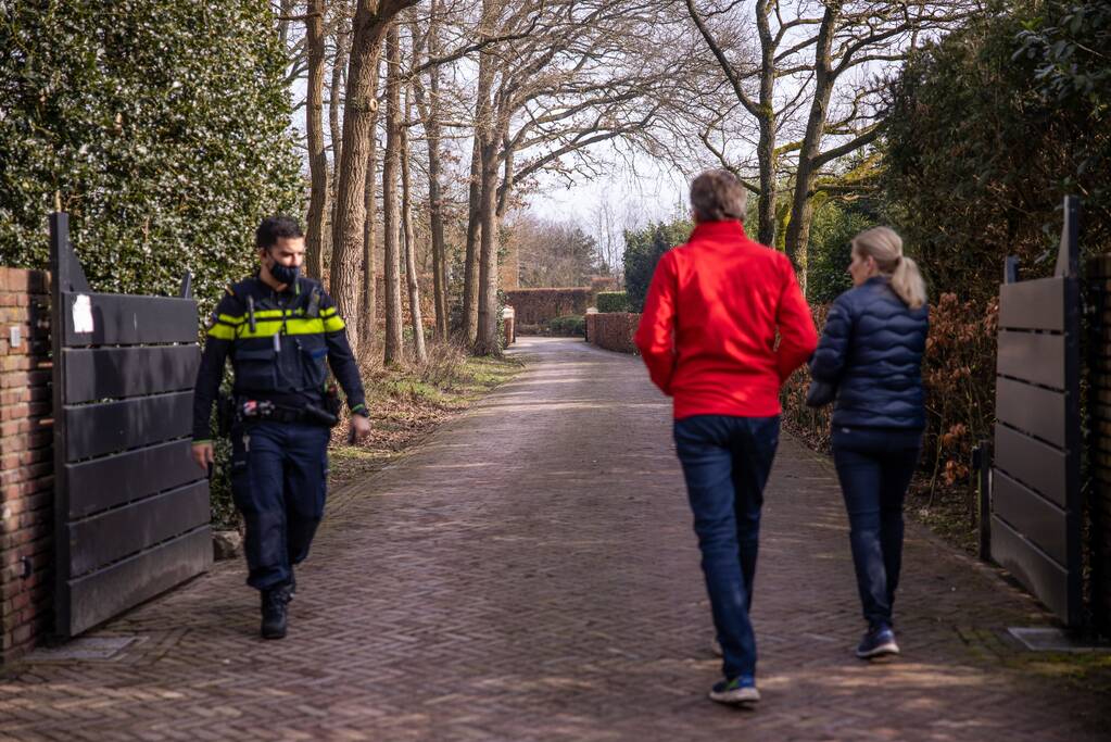 Woning Tom Coronel ontruimd door brand bij buren