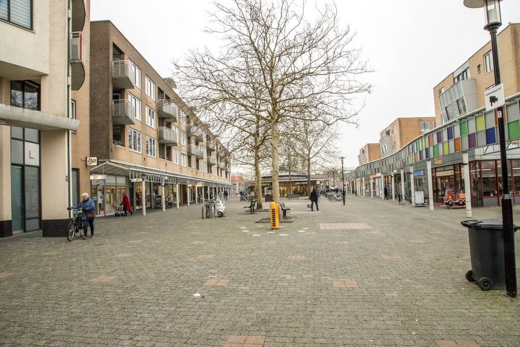 Illegaal bordeel in woning Winkelcentrum Emiclaer gesloten