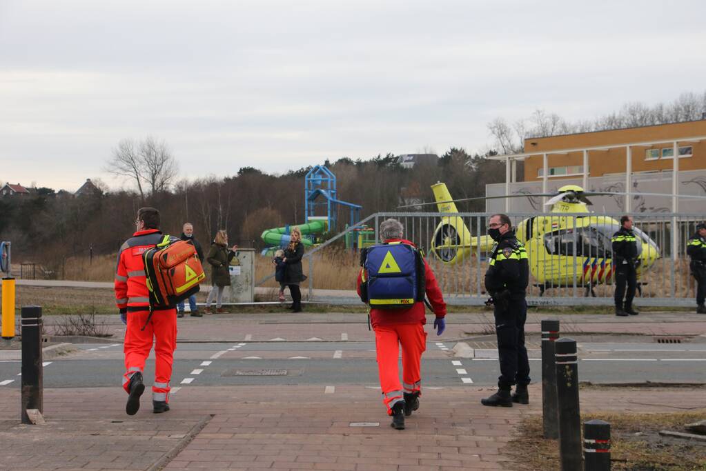 Inzet traumahelikopter voor noodgeval in woning