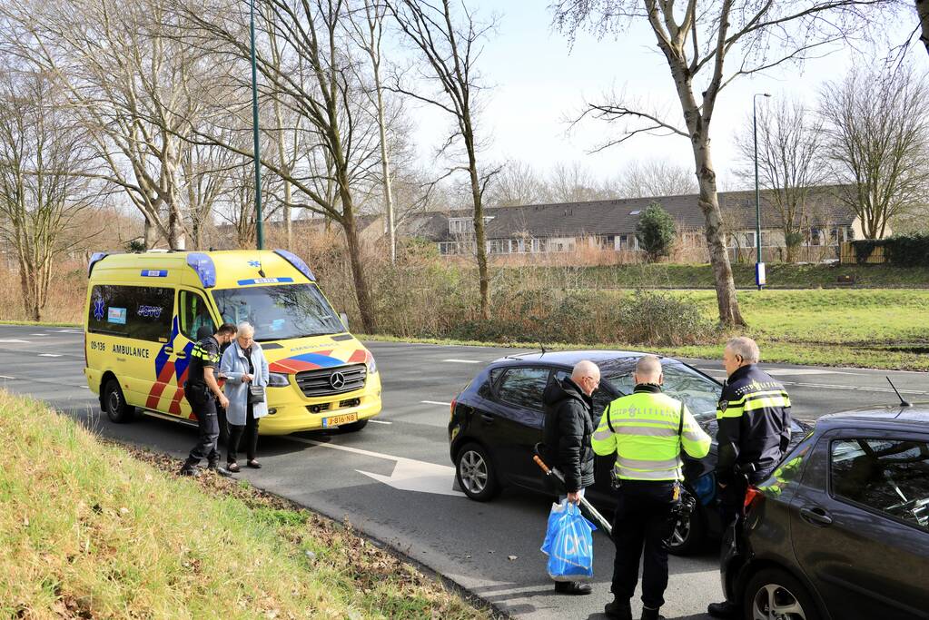 Kop-staart botsing voor stoplicht