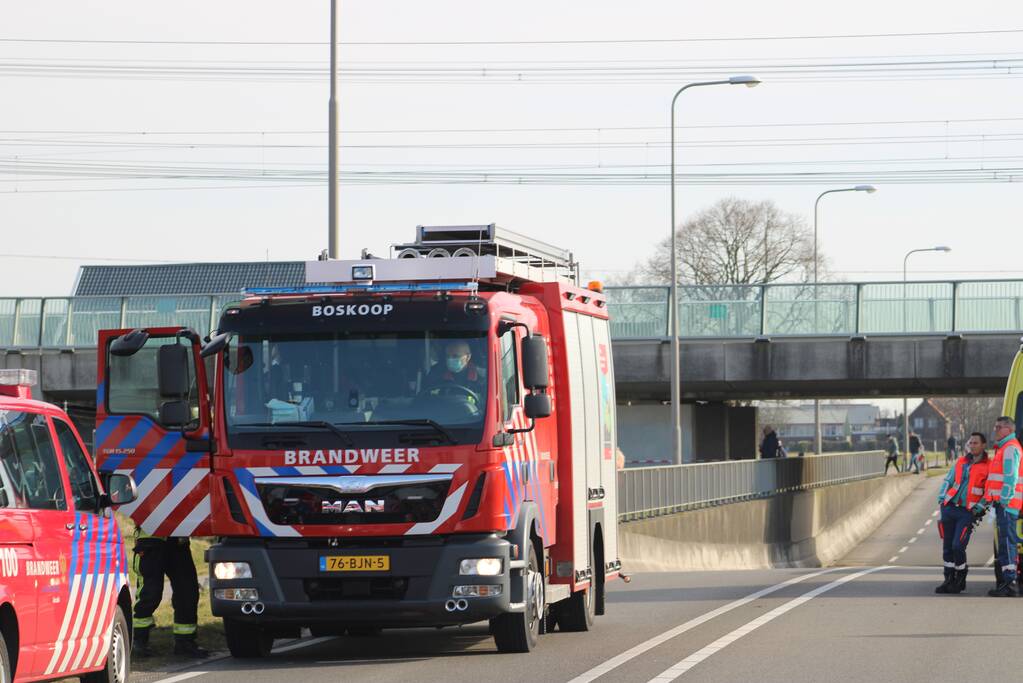 Enorme rookwolken bij grote brand