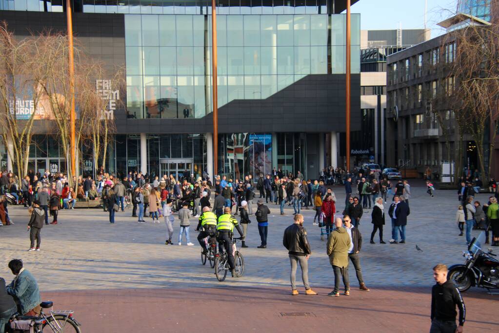 Viruswaanzin en ondernemers demonstreren tegen coronabeleid