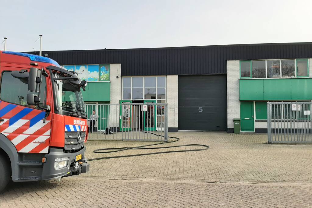 Brand in unit bedrijfsverzamelgebouw