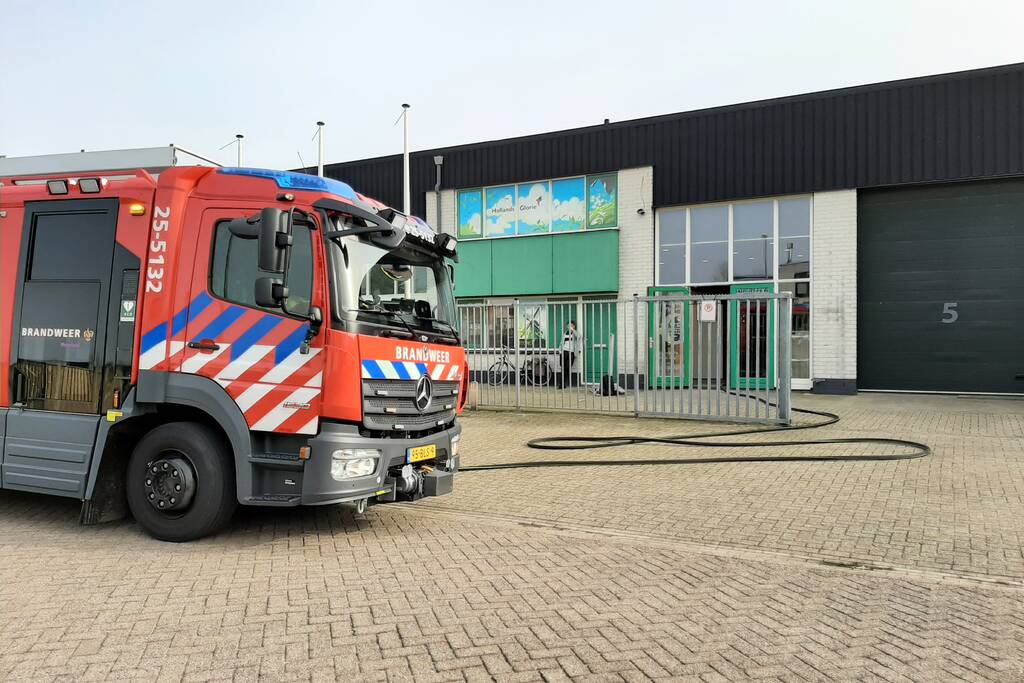 Brand in unit bedrijfsverzamelgebouw