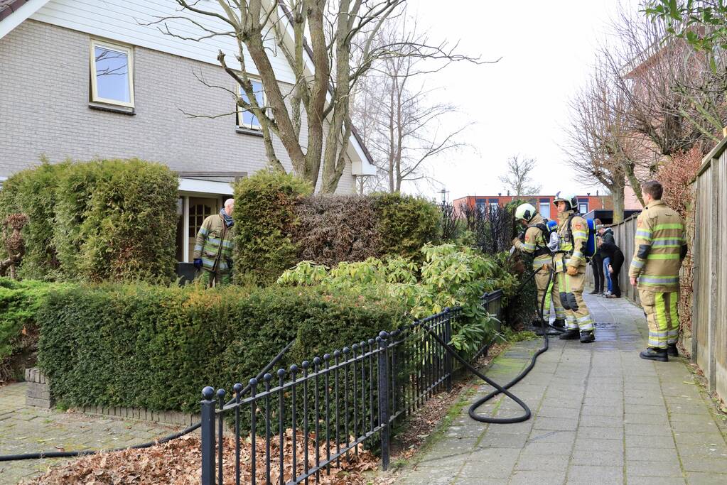 Tuinheg in brand gestoken