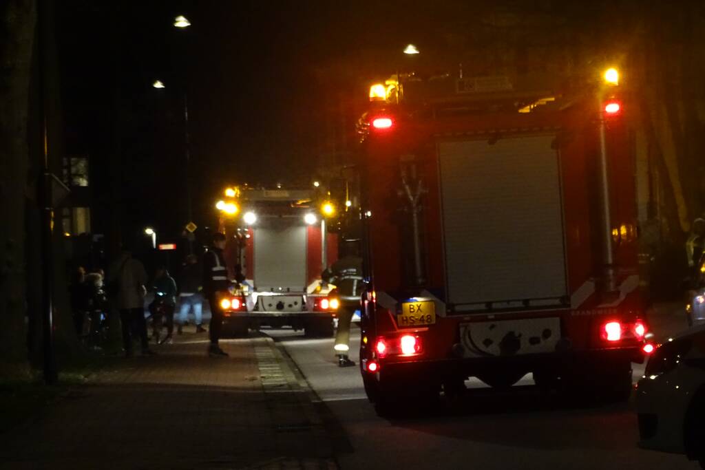 Brandweer blust kleine brand in keuken