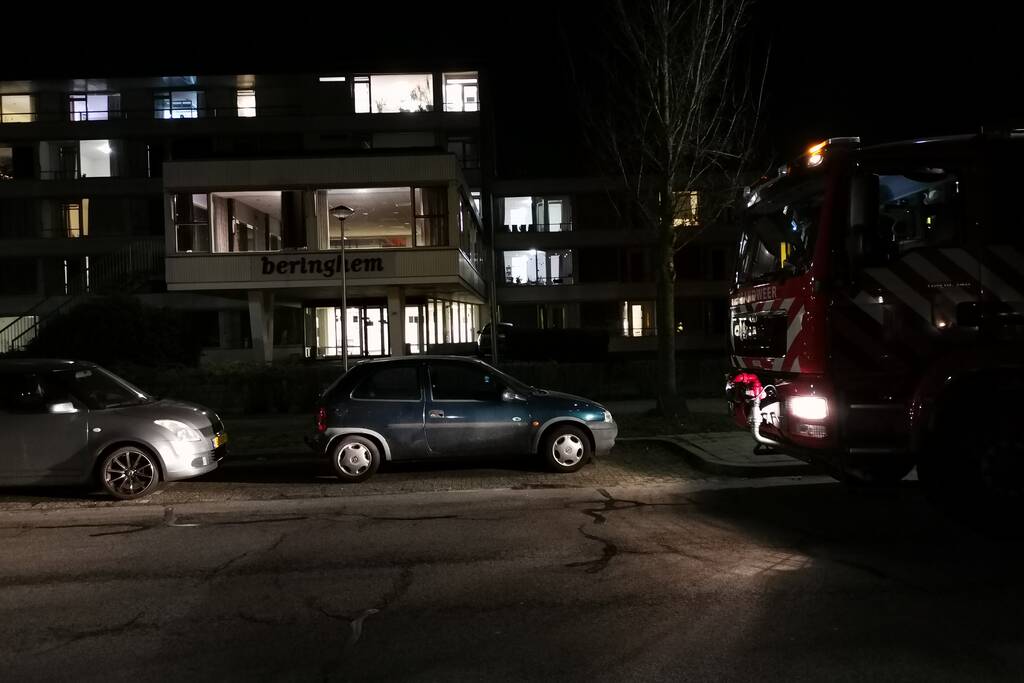 Brandweer doet onderzoek naar Aceton-lucht