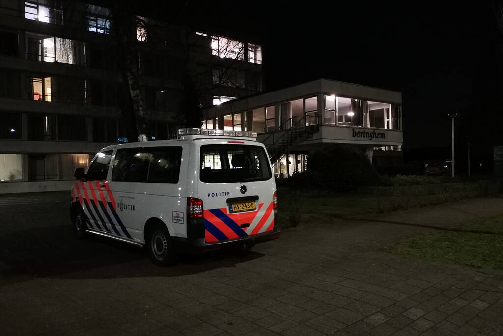 Brandweer doet onderzoek naar Aceton-lucht