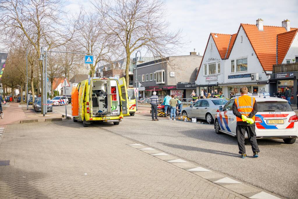 Vrouw ernstig gewond bij verkeersongeval