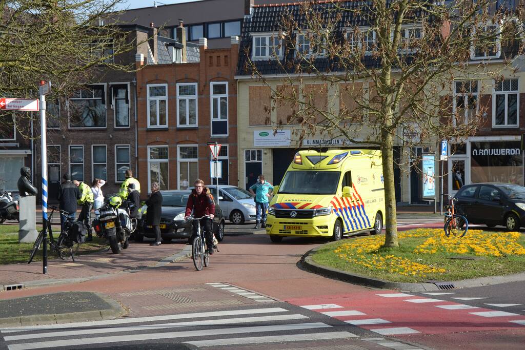 Fietser aangereden tijdens oversteken