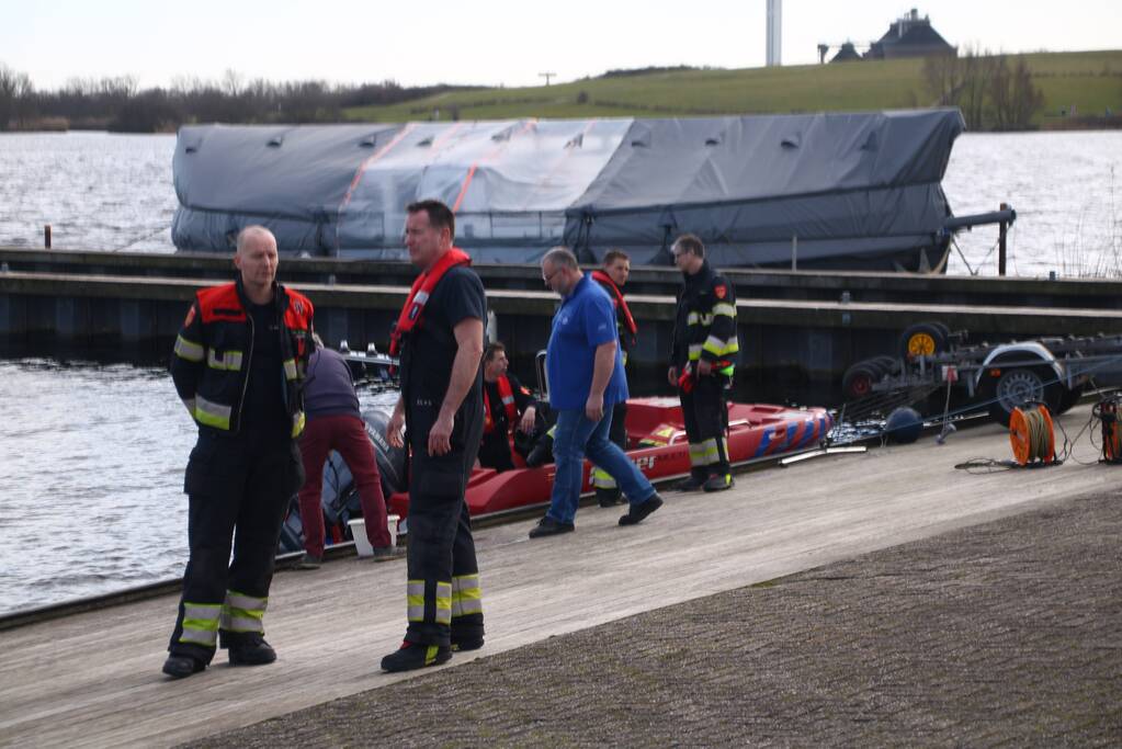 Onderzoek naar mogelijk vermiste kanoër op water Mooie Nel