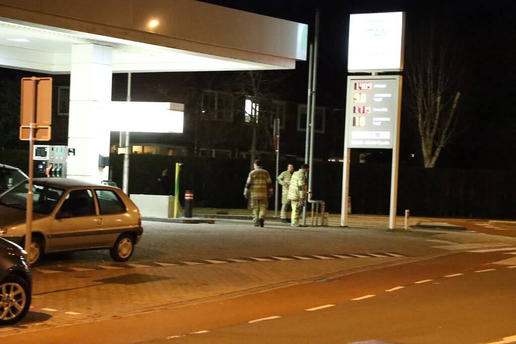 Brandweer stelt onderzoek in na meldingen van stank