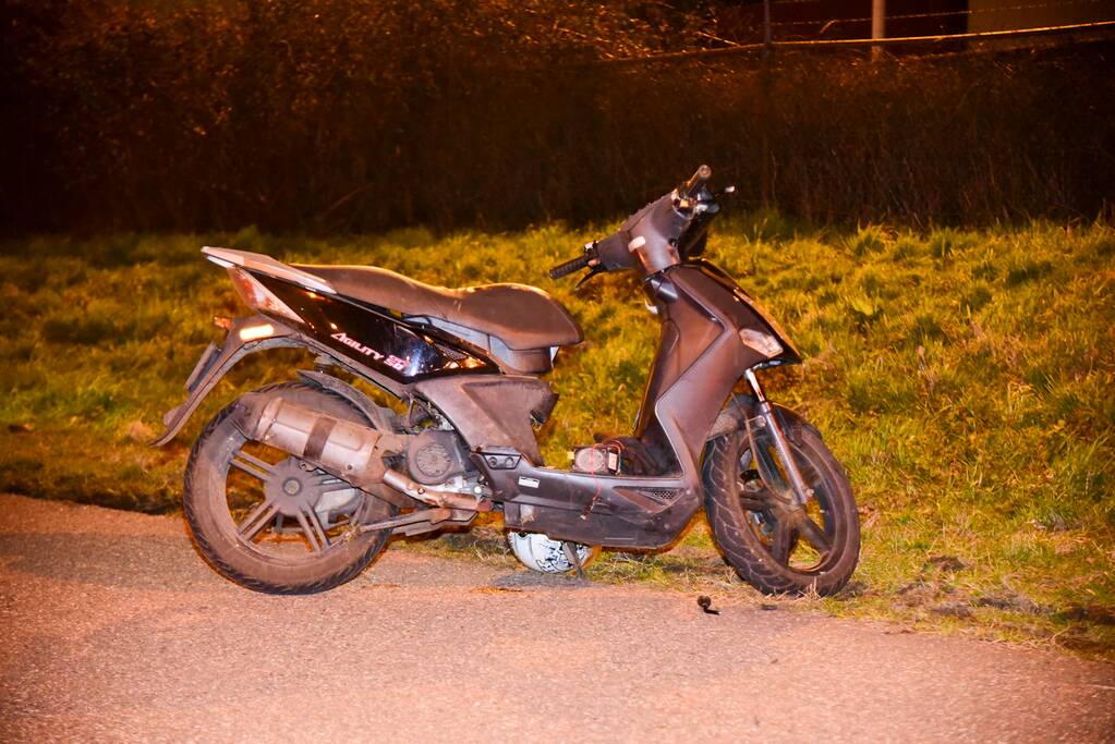Scooterrijder zwaargewond na eenzijdig ongeval
