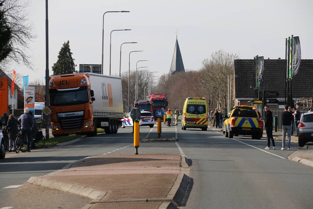 63-jarige vrouw gewond na val met fiets