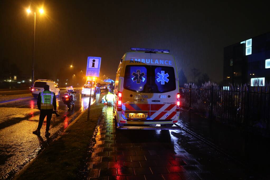 Gewonden bij ongeval tussen scooter en fietser