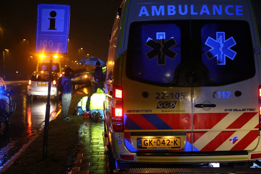 Gewonden bij ongeval tussen scooter en fietser