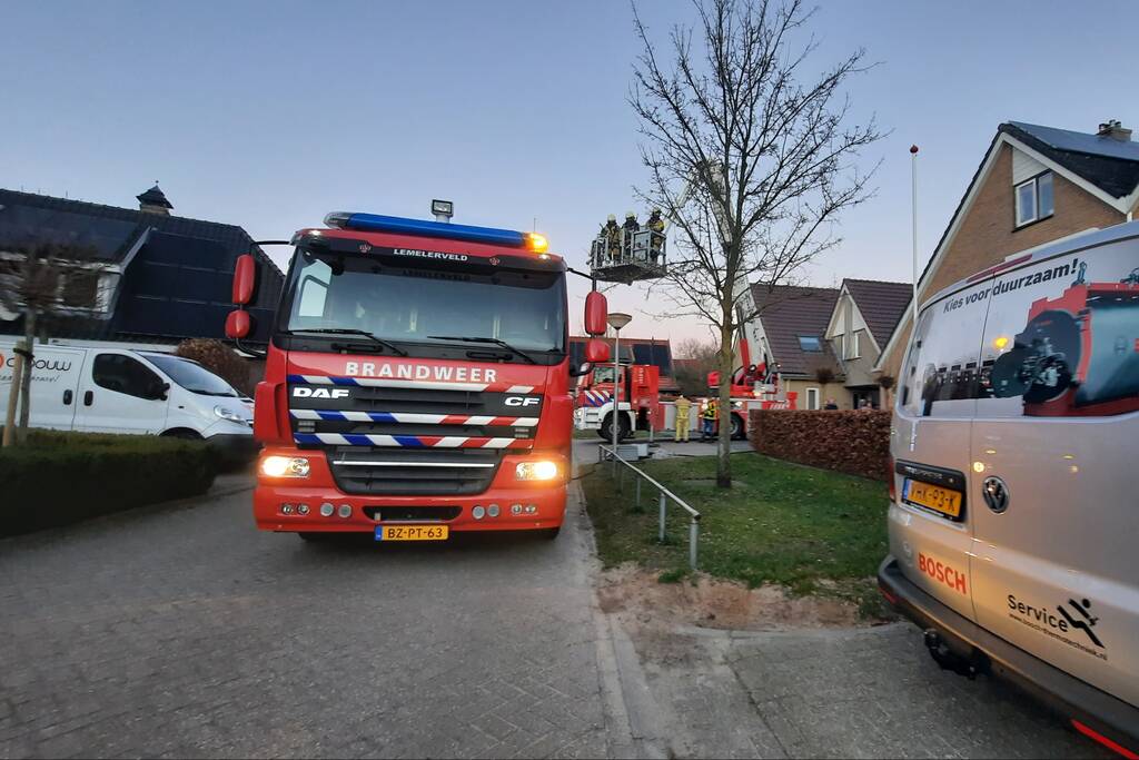 Schoorsteen geveegd na brand