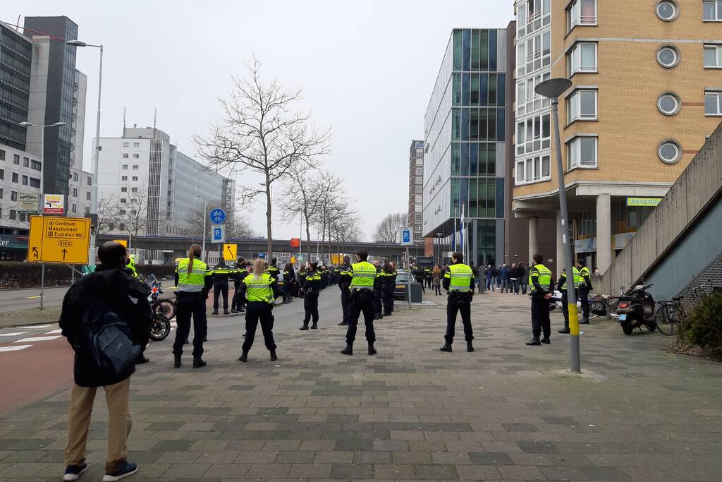 Erehaag voor ernstig zieke agent