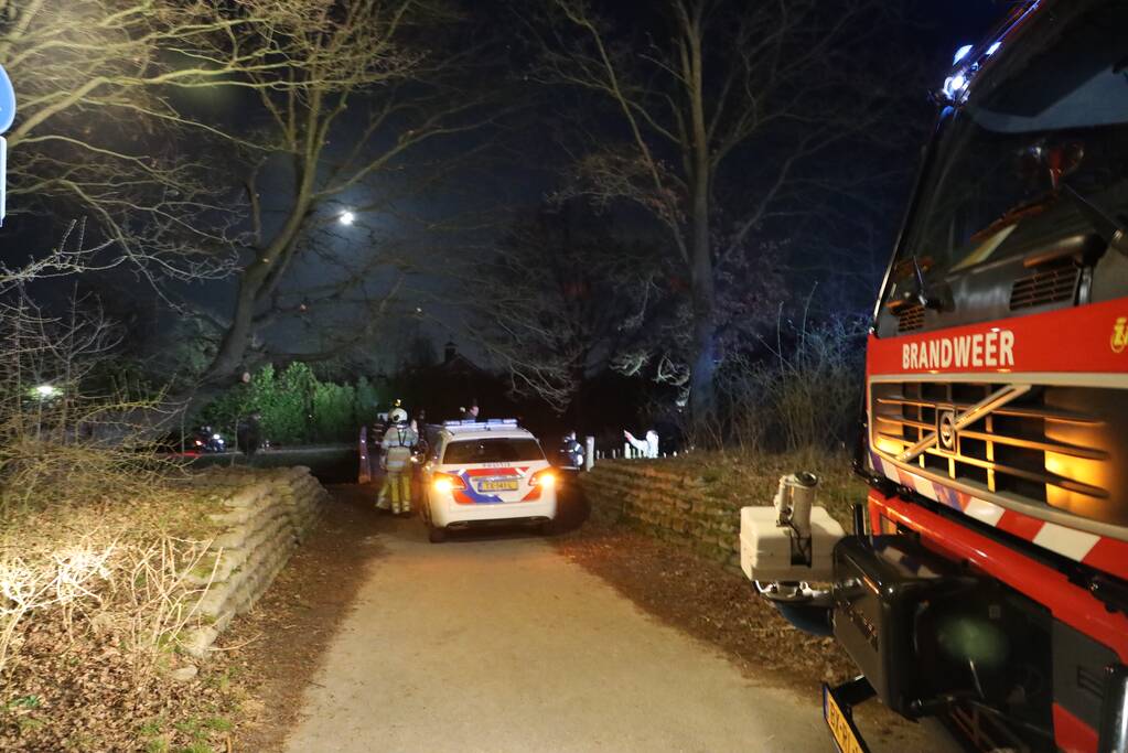 Zoekactie naar te water geraakte persoon