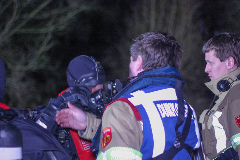 Zoekactie naar te water geraakte persoon