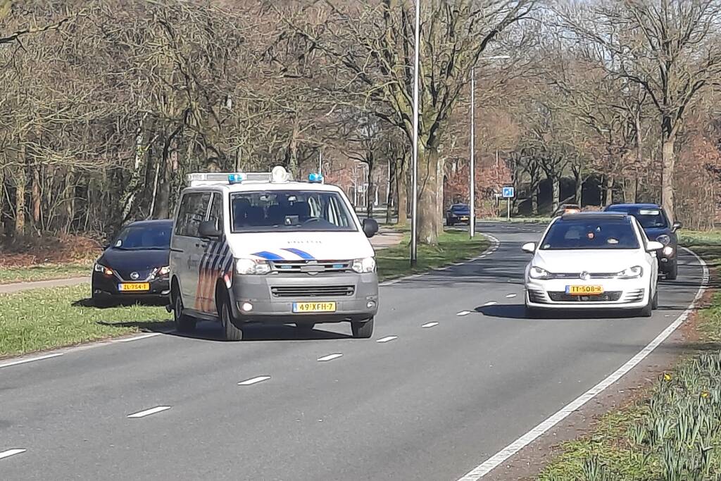Fietser gewond bij botsing met auto