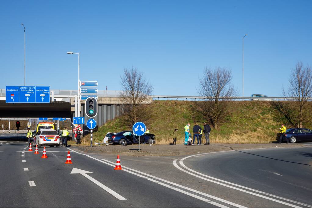Meerdere gewonden na ongeval tussen taxi en personenauto
