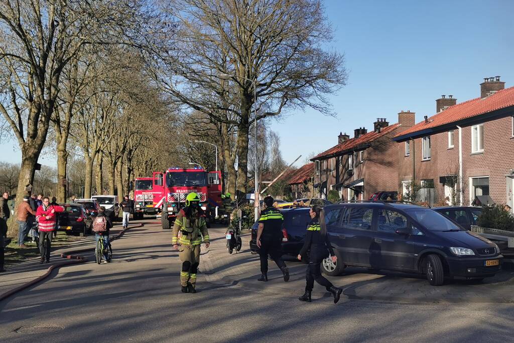 Veel rook bij brand in schuur
