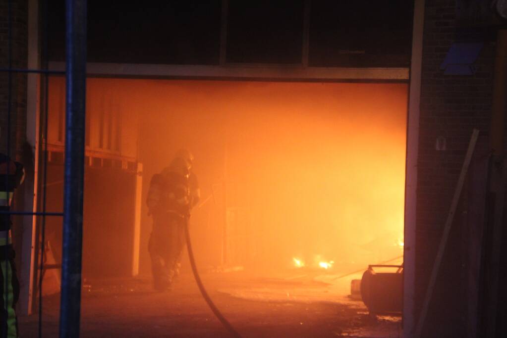 Flinke brand in leegstaand pand