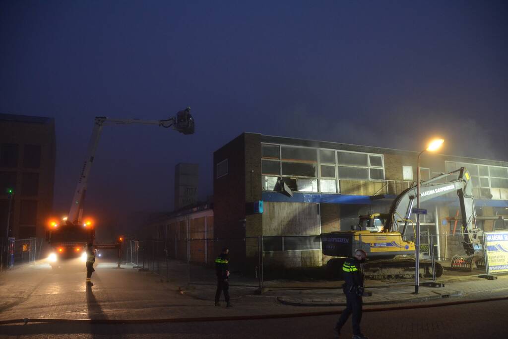 Flinke brand in leegstaand pand