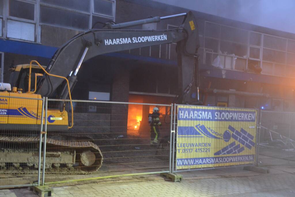 Flinke brand in leegstaand pand