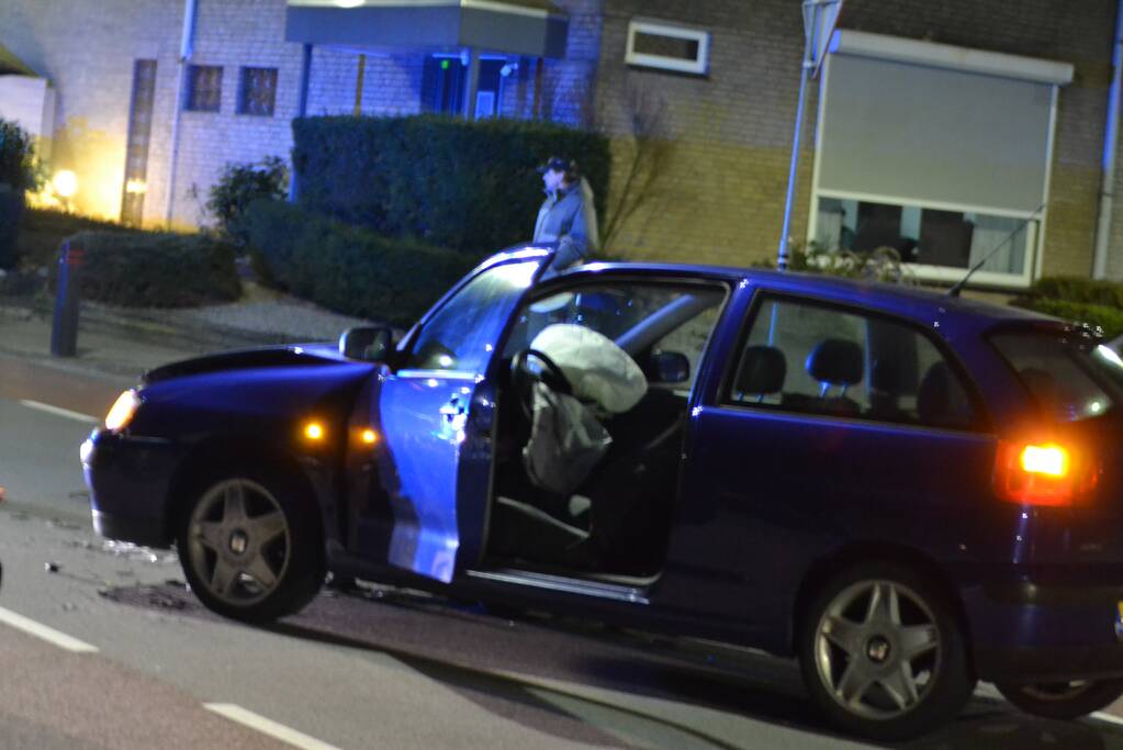 Veel schade bij frontale botsing