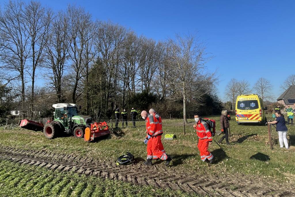 Traumahelikopter landt voor ernstig incident op boerenterrein