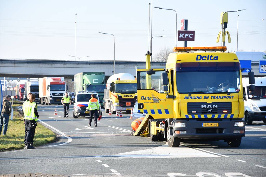 Veel schade na kop-staart aanrijding