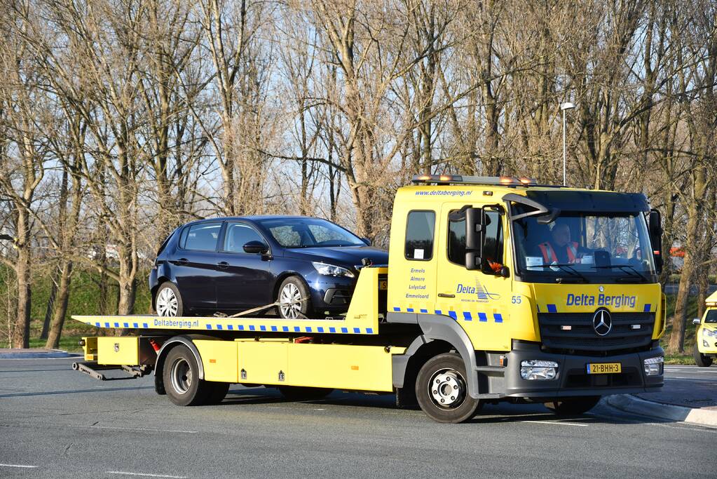 Veel schade na kop-staart aanrijding