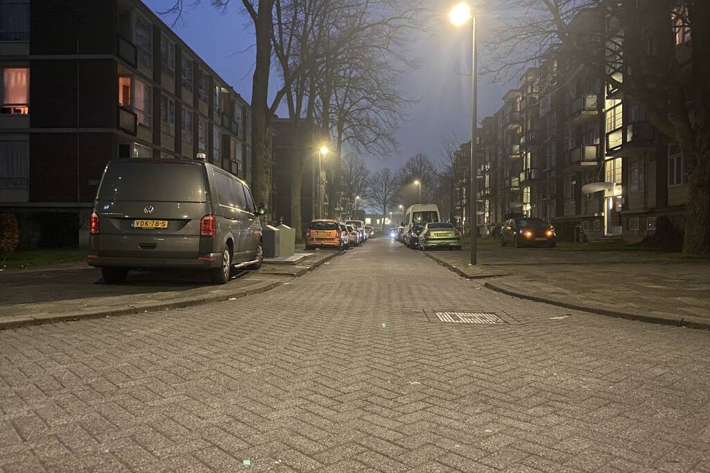 Overleden persoon aangetroffen in flatwoning