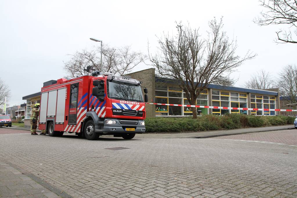 Basisschool De Regenboog ontruimd na mogelijk brand