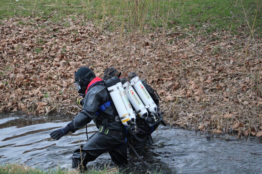 Zoektocht naar mogelijk een persoon te water